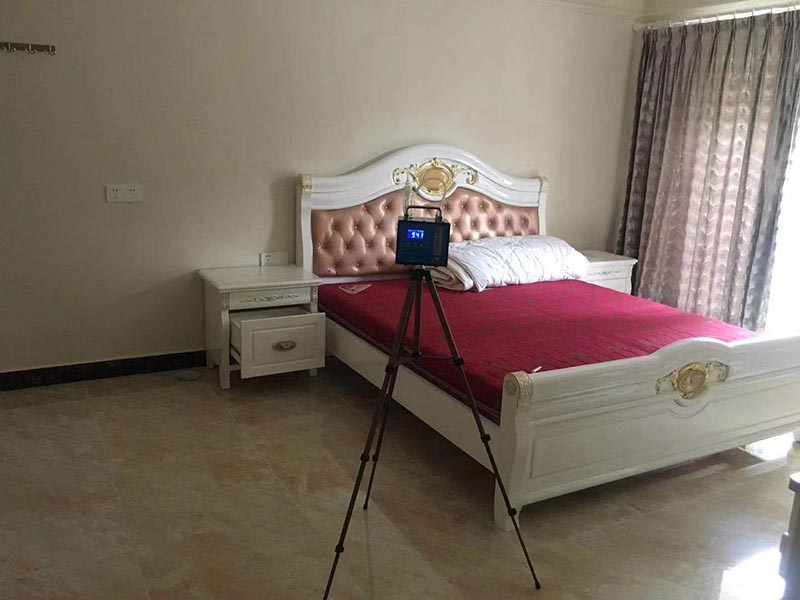 次卧甲醛检测现场图